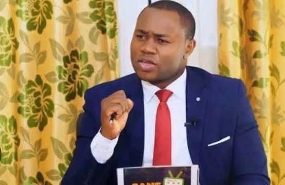 Cameroun : le journaliste Brand Kamga déclaré non coupable dans une affaire présumée de kidnapping