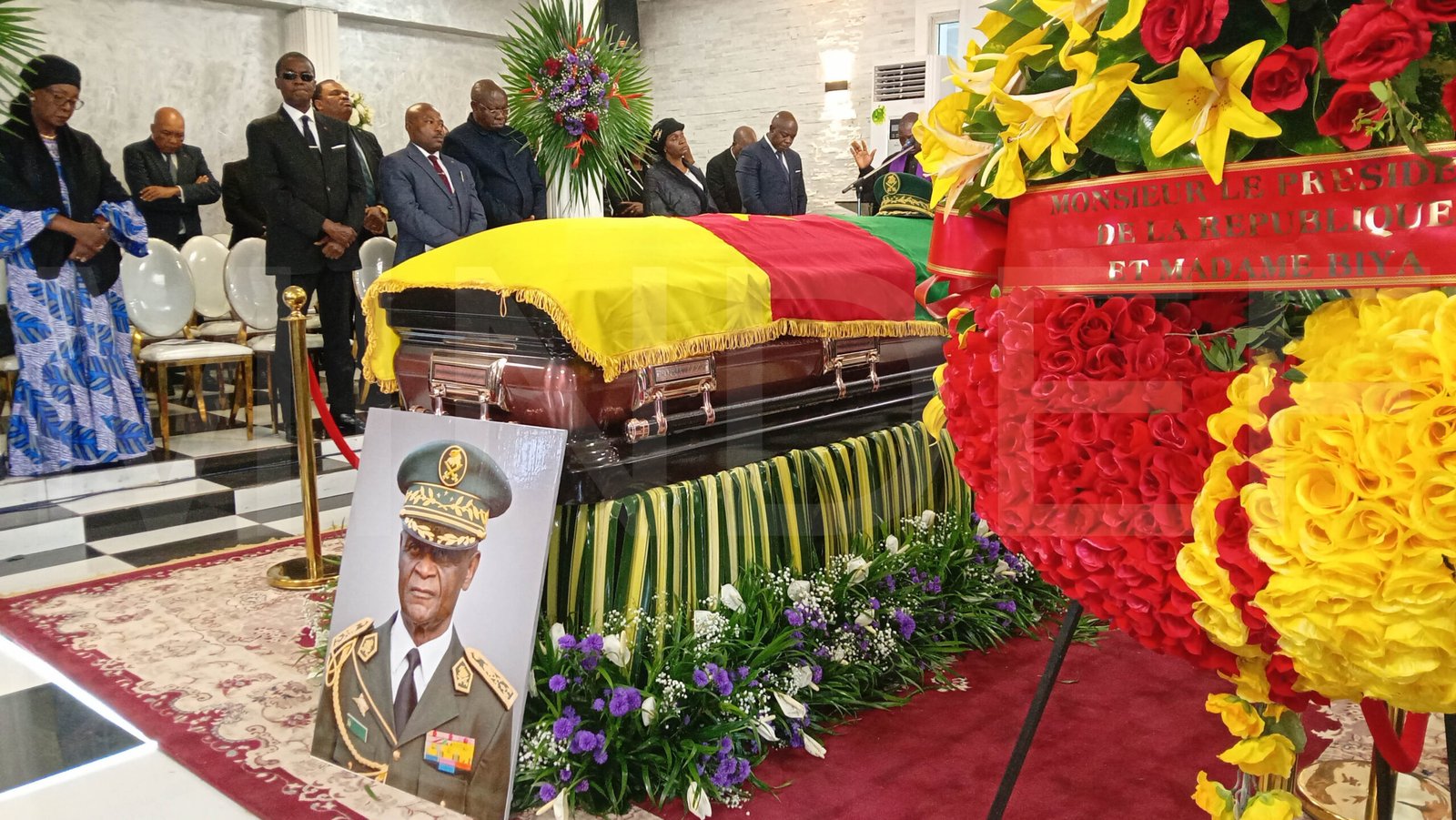 Yaoundé : hommage militaire au Général de Division MPAY Philippe lors de sa mise en bière