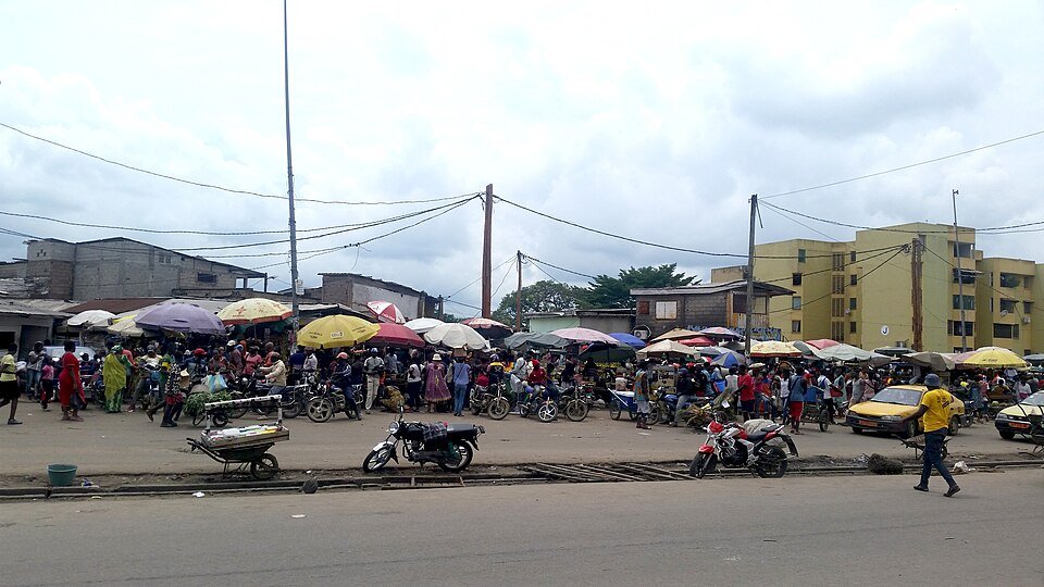 Marché_de_Bonamoussadi_à_Douala